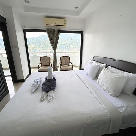 Patong Tower Apartment By Lofty Esterno foto