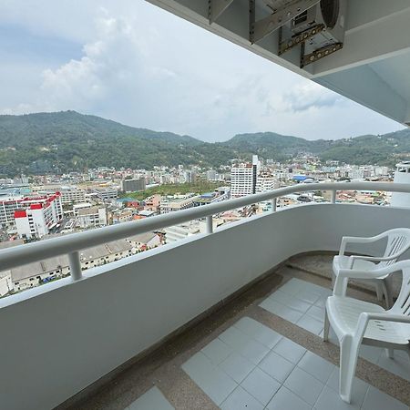 Patong Tower Apartment By Lofty Esterno foto