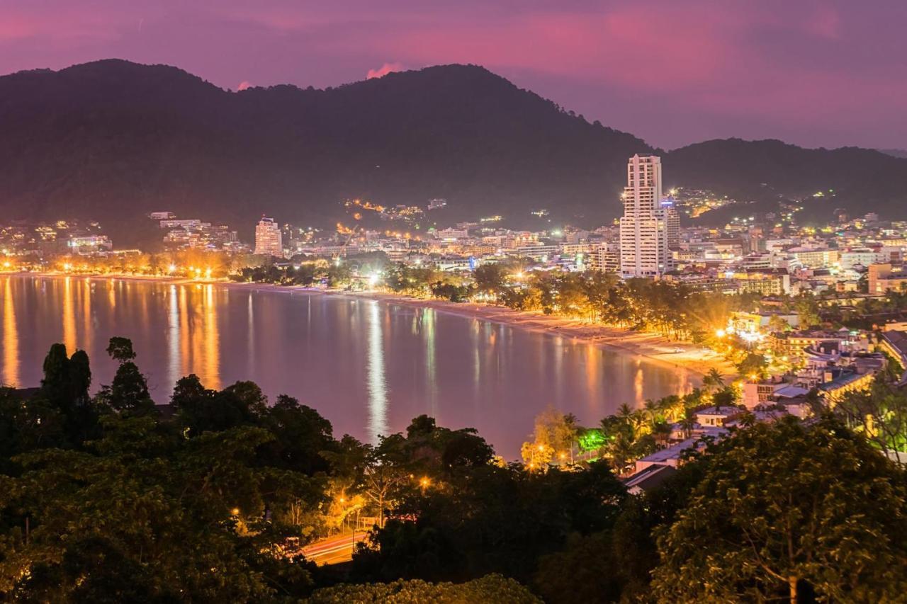 Patong Tower Apartment By Lofty Esterno foto