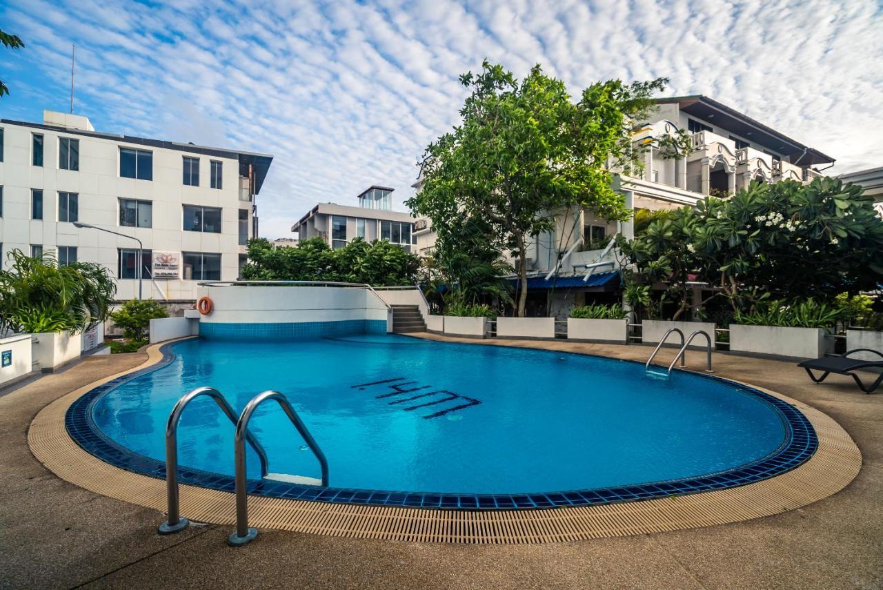Patong Tower Apartment By Lofty Esterno foto